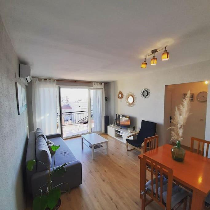 Precioso Apartamento En L'霍斯皮塔勒·德尔英福 外观 照片
